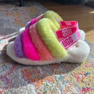Ugg fluff yeah slides